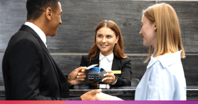 85% of consumers are satisfied with their bank, but they diversify their services. The shift in financial habits challenges traditional banking.