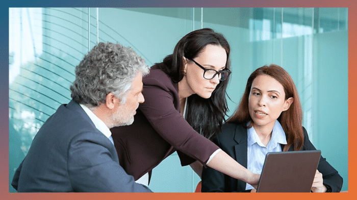 The adoption of cloud technology and artificial intelligence is enabling SMEs to enhance their competitiveness by reducing costs and optimizing key decisions in real-time.