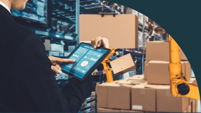Digitalization presents itself as a solution to the global logistics crisis, optimizing costs and time in a context of rising rates and disruptions in key routes.