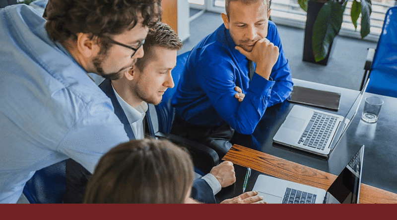 Hybrid models combining Edge Computing and cloud are redefining business efficiency. Global spending on Edge Computing is expected to reach $378 billion by 2028.