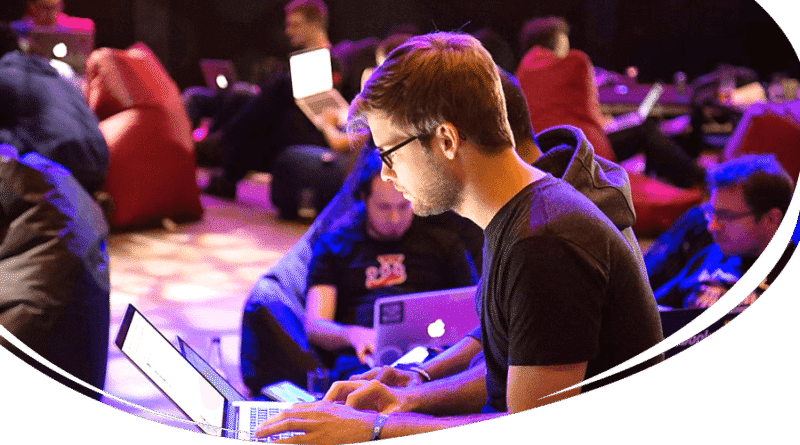 The growing tension between cybersecurity and technological innovation places IT companies in the challenging position of balancing both areas to remain competitive.